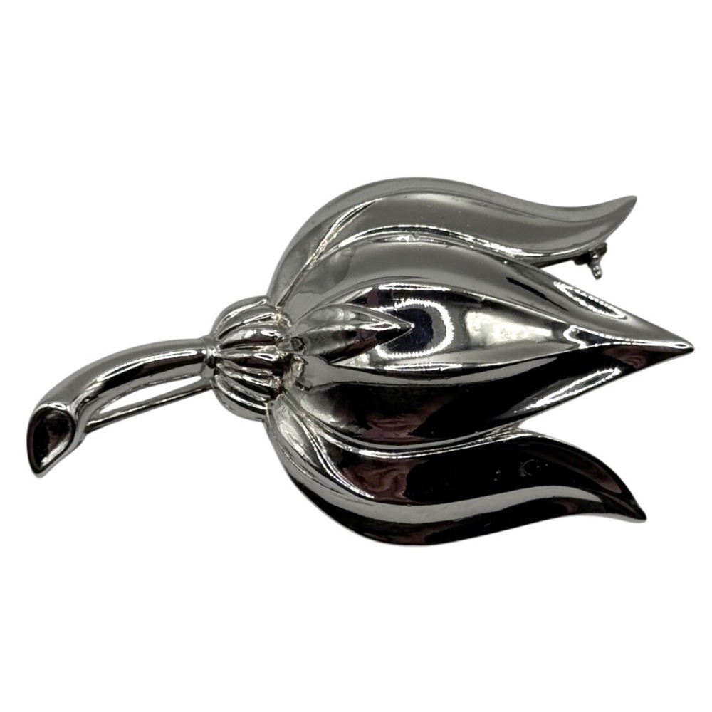 Vintage Trifari Pat Pend Tulip Flower Silver Tone Pin Brooch